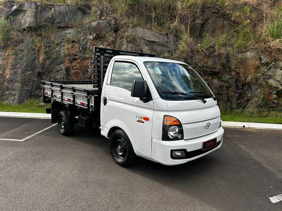 HYUNDAI HR 2.5 LONGO SEM CAÇAMBA 4X2 16V 130CV TURBO INTERCOOLER DIESEL 2P MANUAL HYUNDAI HR 2.5 LONGO SEM CAÇAMBA 4X2 16V 130CV TURBO INTERCOOLER DIESEL 2P MANUAL